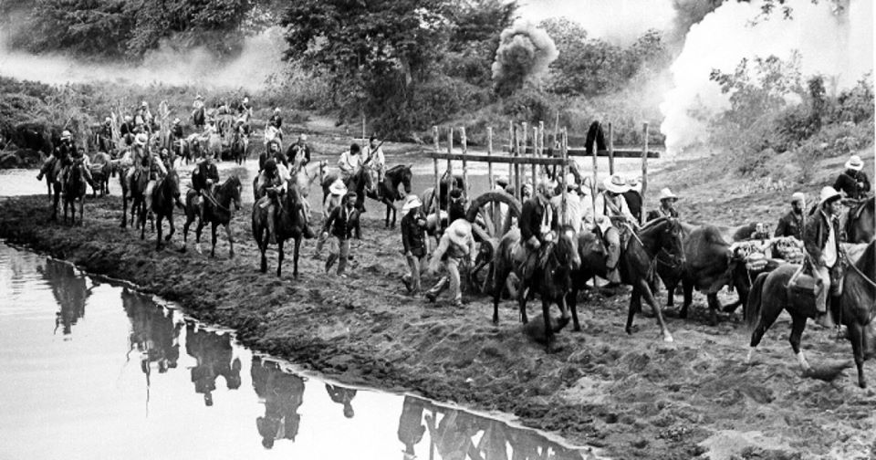 Film: La primera carga al machete