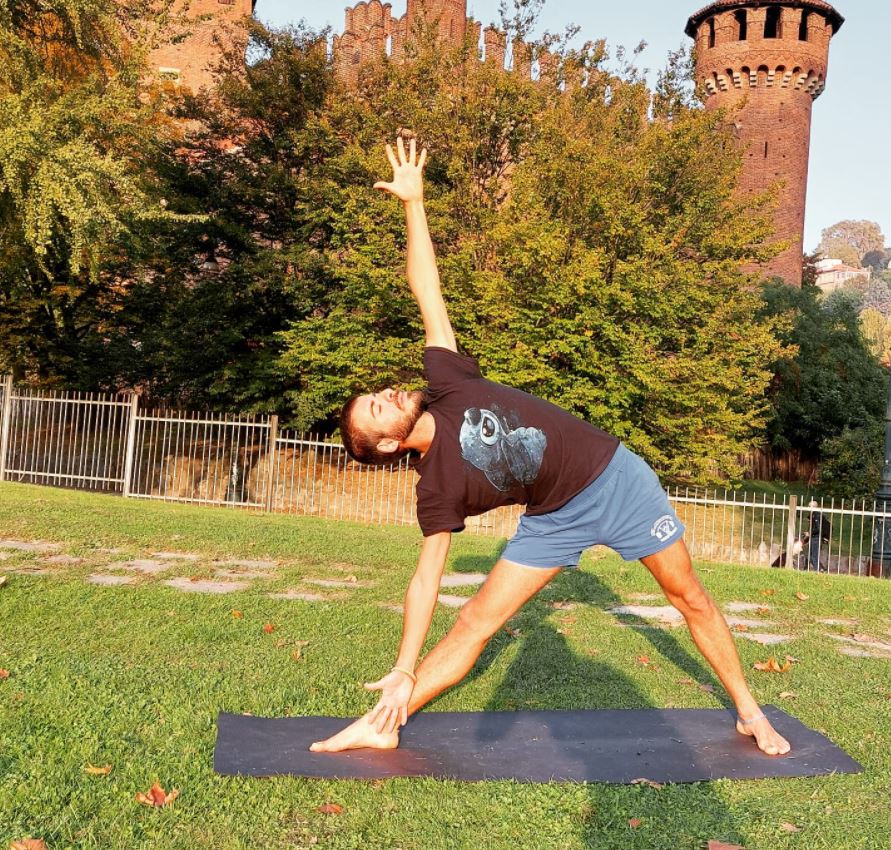 Corsi di Vinyasa Yoga il venerdì