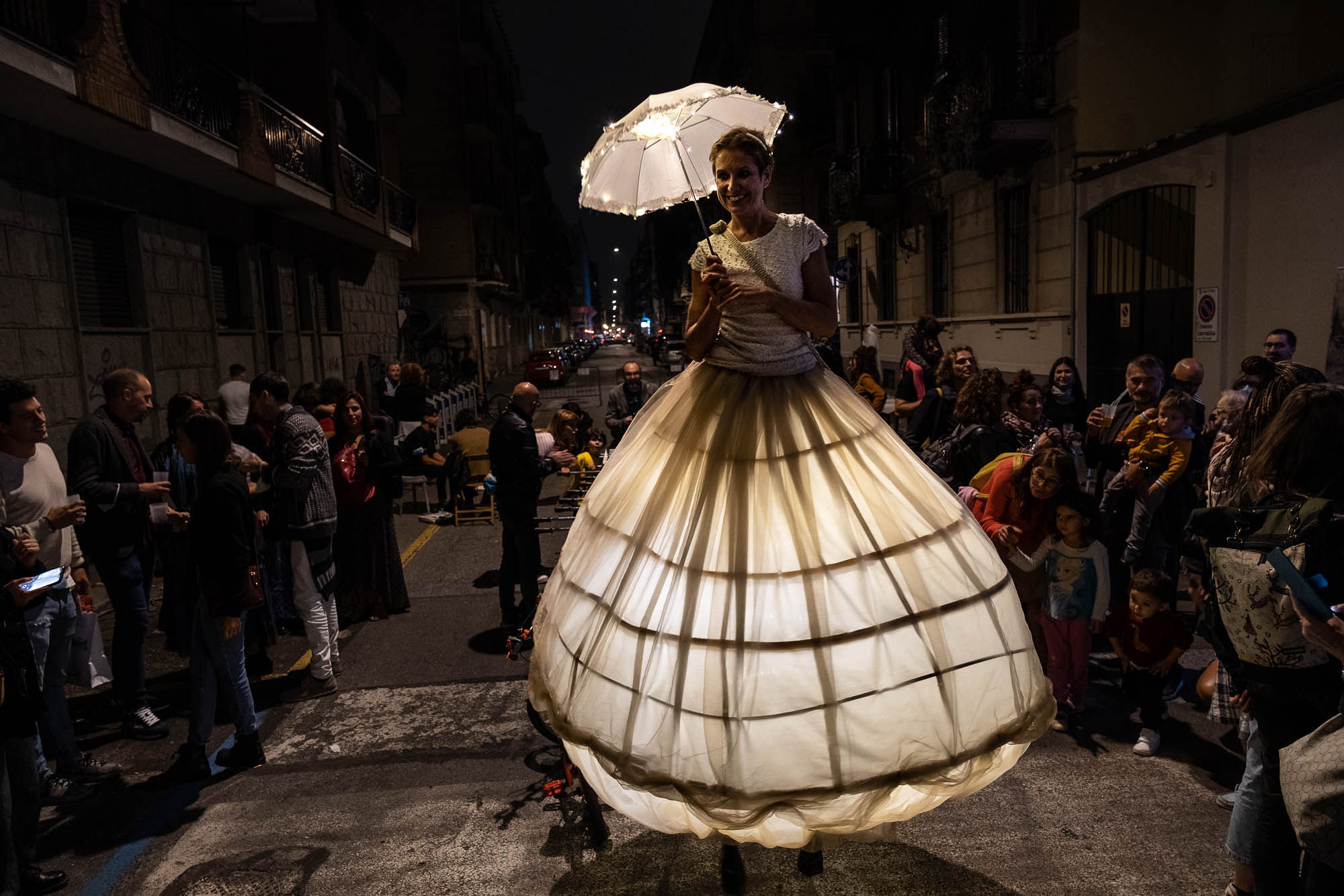 VANCHIGLIA DIVENTA UN TEATRO CON LA FESTA DI CASA FOOLS