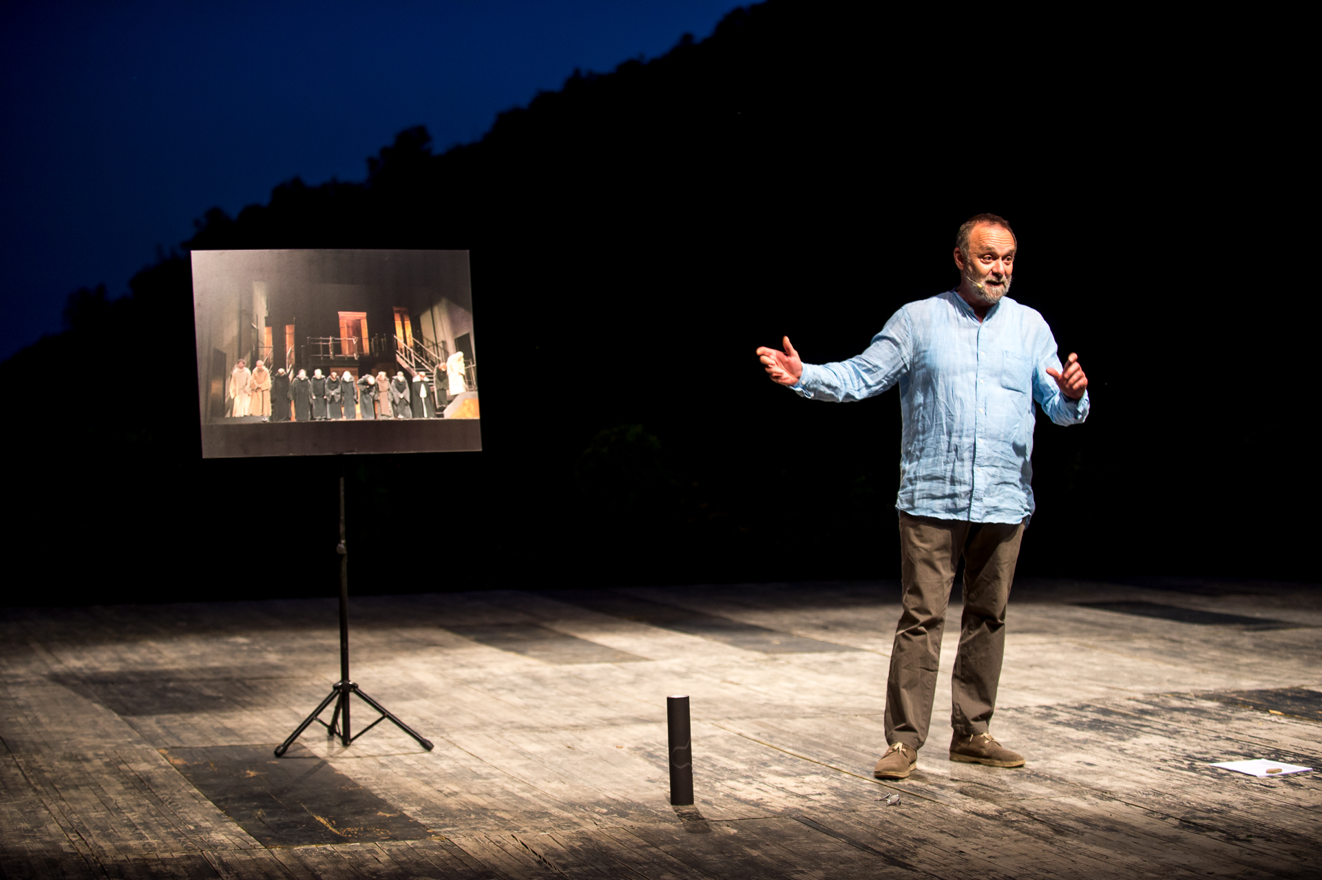 Teatro: 130 repliche de IL NOME DELLA ROSA – Teatro di riciclo®